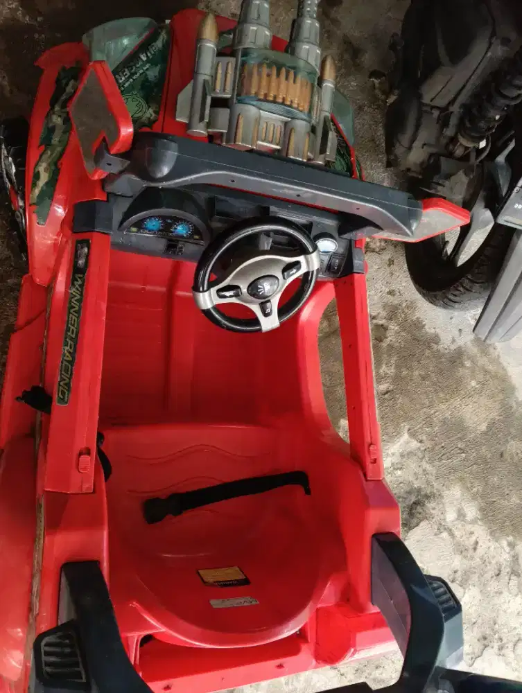 Dijual mobil aki bekas