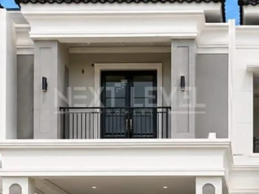 Dijual rumah baru di Manyar kertoadi Surabaya timur