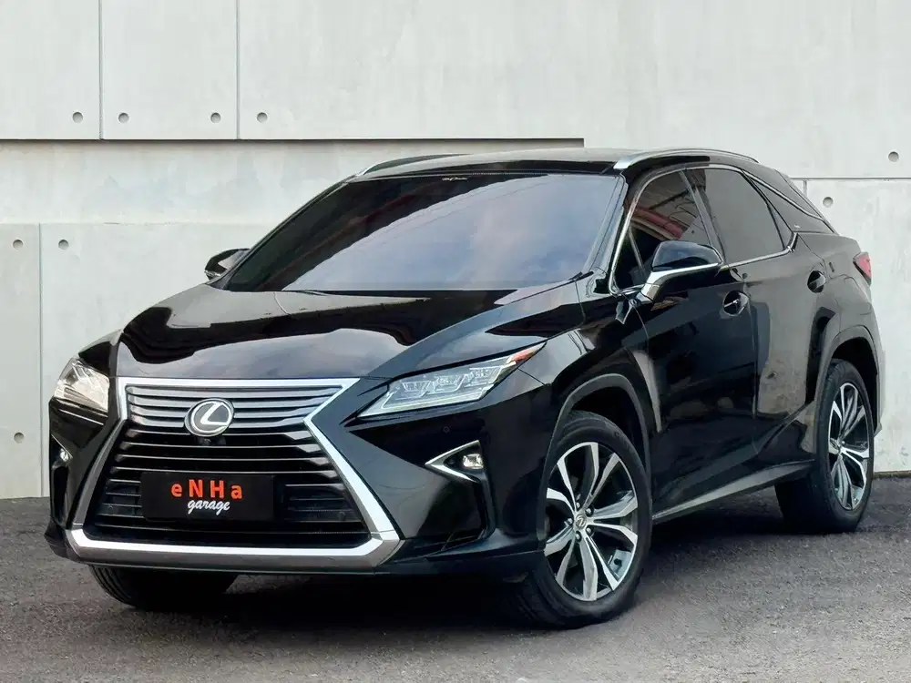 Plat H.. LEXUS RX 200 T LUXURY 2.0 A/T 2017.. eNHa garage Semarang..