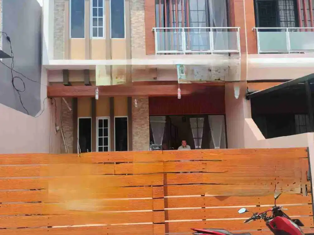 Dijual rumah baru cantik dan murah diperbatasan jakarta timur