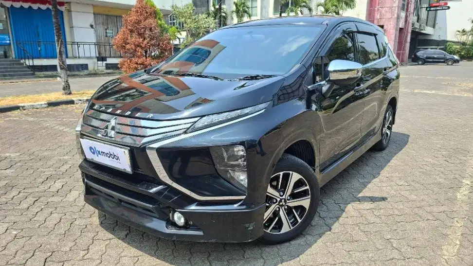Mitsubishi Xpander 1.5 Sport Bensin AT 2018 Hitam