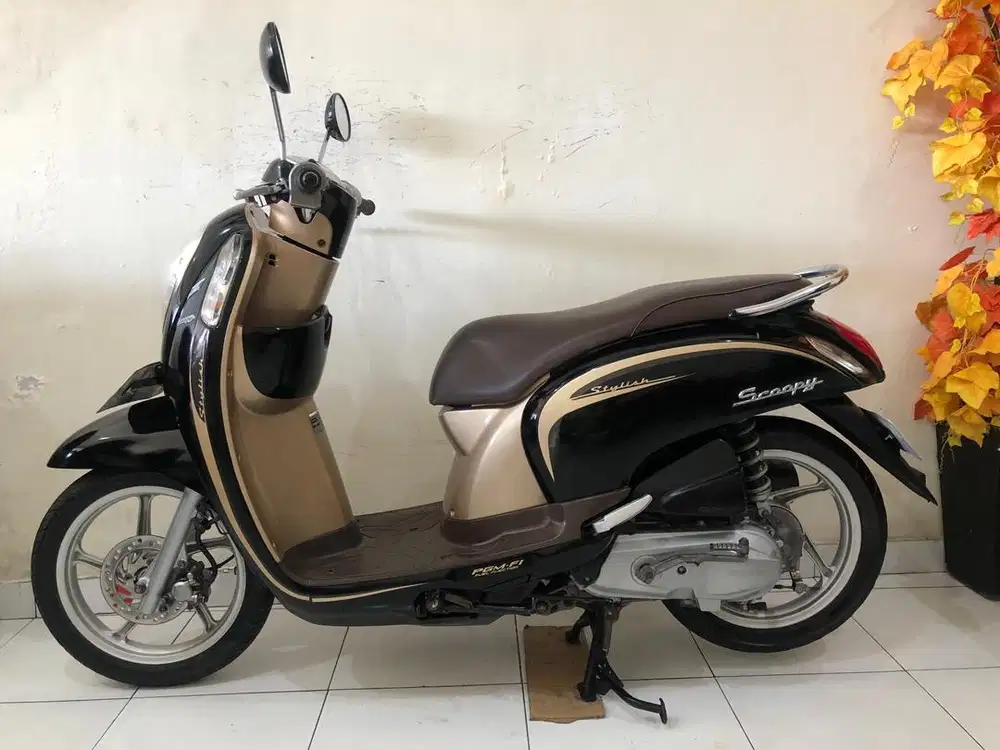 Honda Scoopy Stylish Fi Th.2014!!