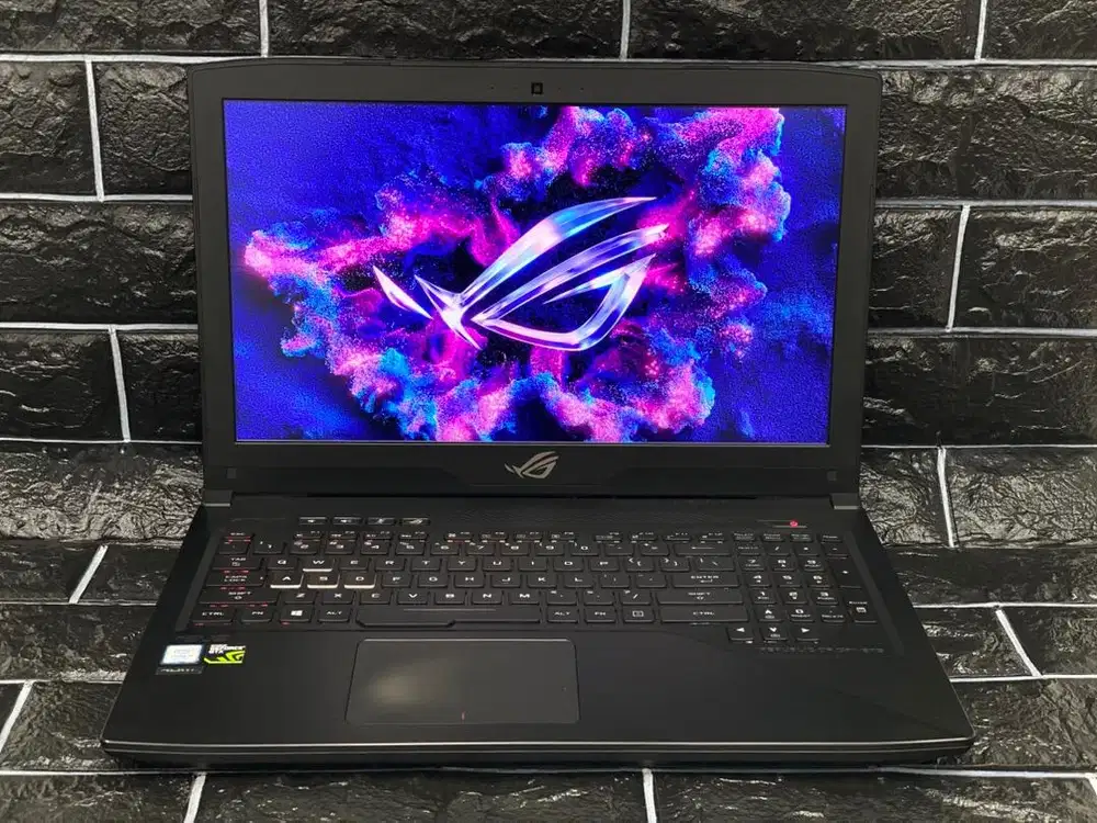 ASUS ROG STRIX 15 GL503GE GTX 1050 Ti i7-8750H RAM 8 GB SSD 256 GB