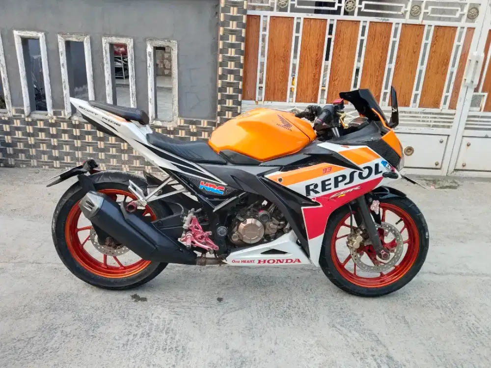Honda CBR 150cc tahun 2016 siap pakai di Tangerang, cadas