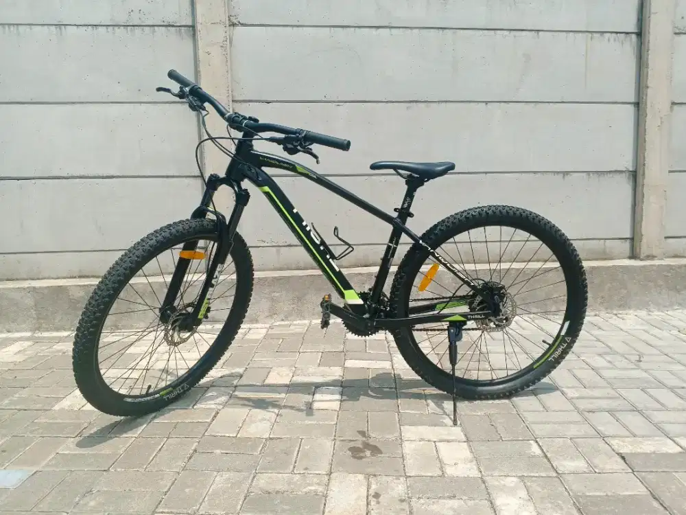 Sepeda MTB Thrill Vanquish 3.0