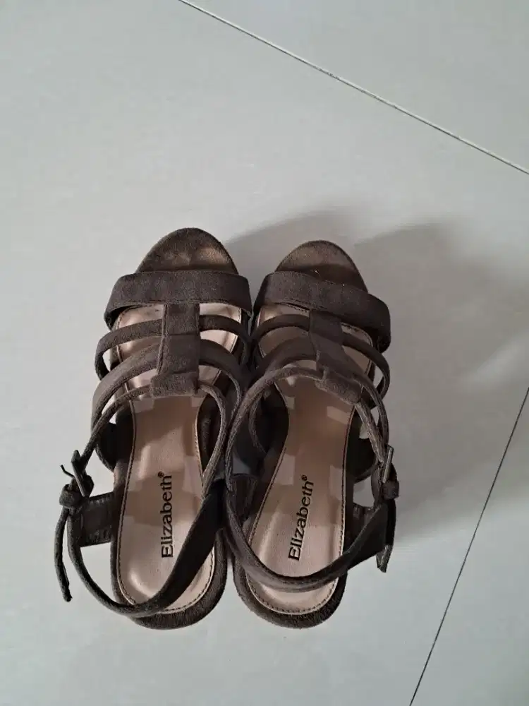 Sendal wedges wanita Elizabeth ori size 35