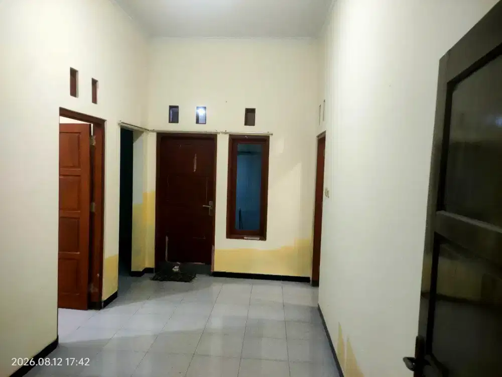 Rumah disewakan