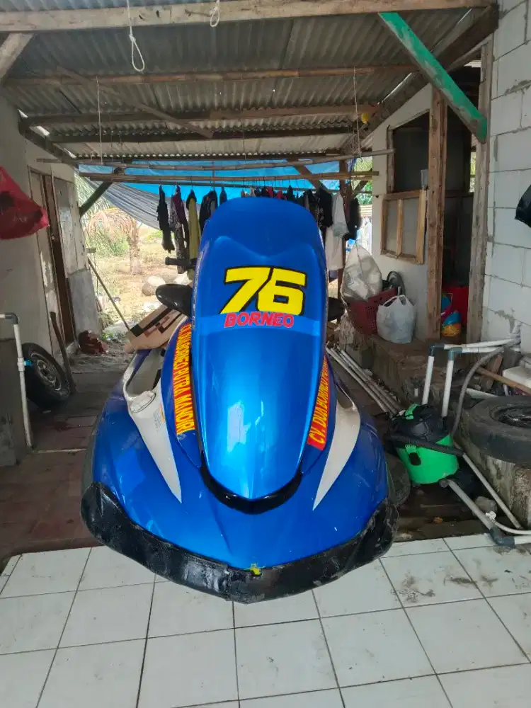 Motor jetski yamaha 4 tak