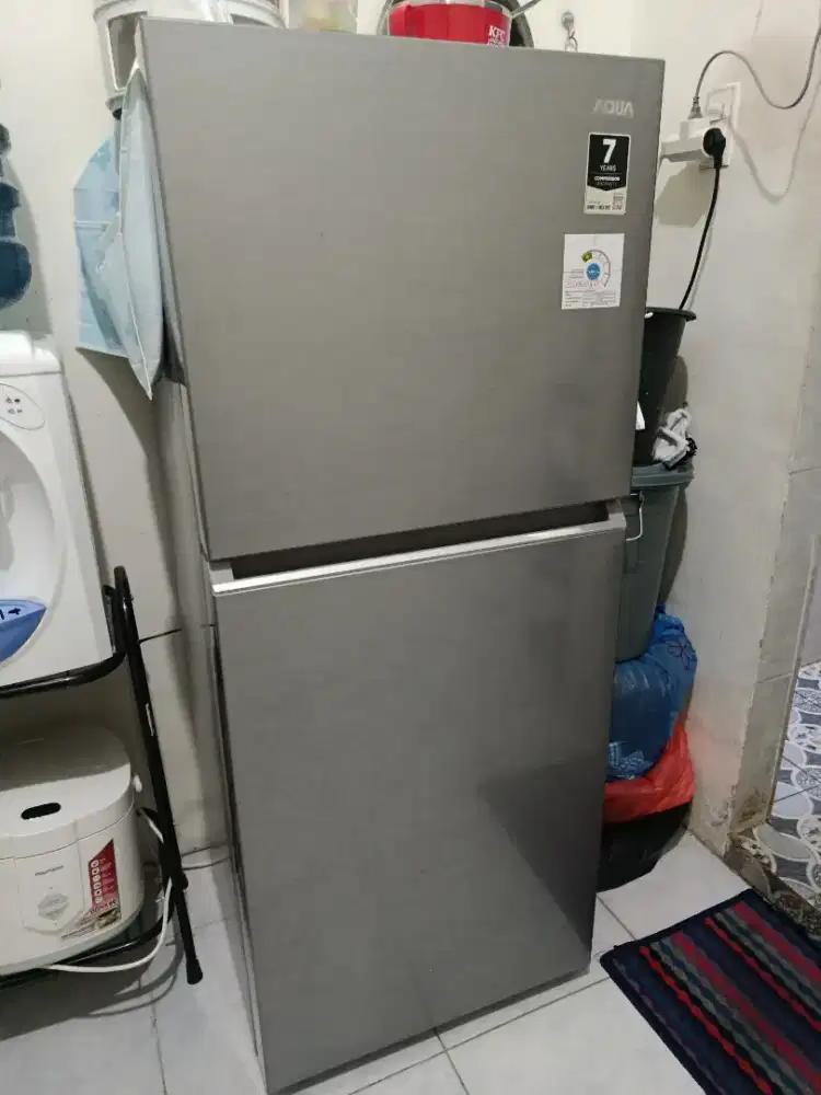Kulkas AQUA 2 Pintu