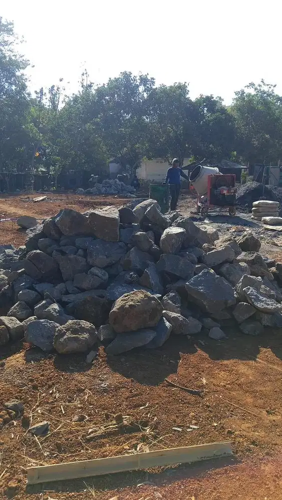 Batu belah / batu kali