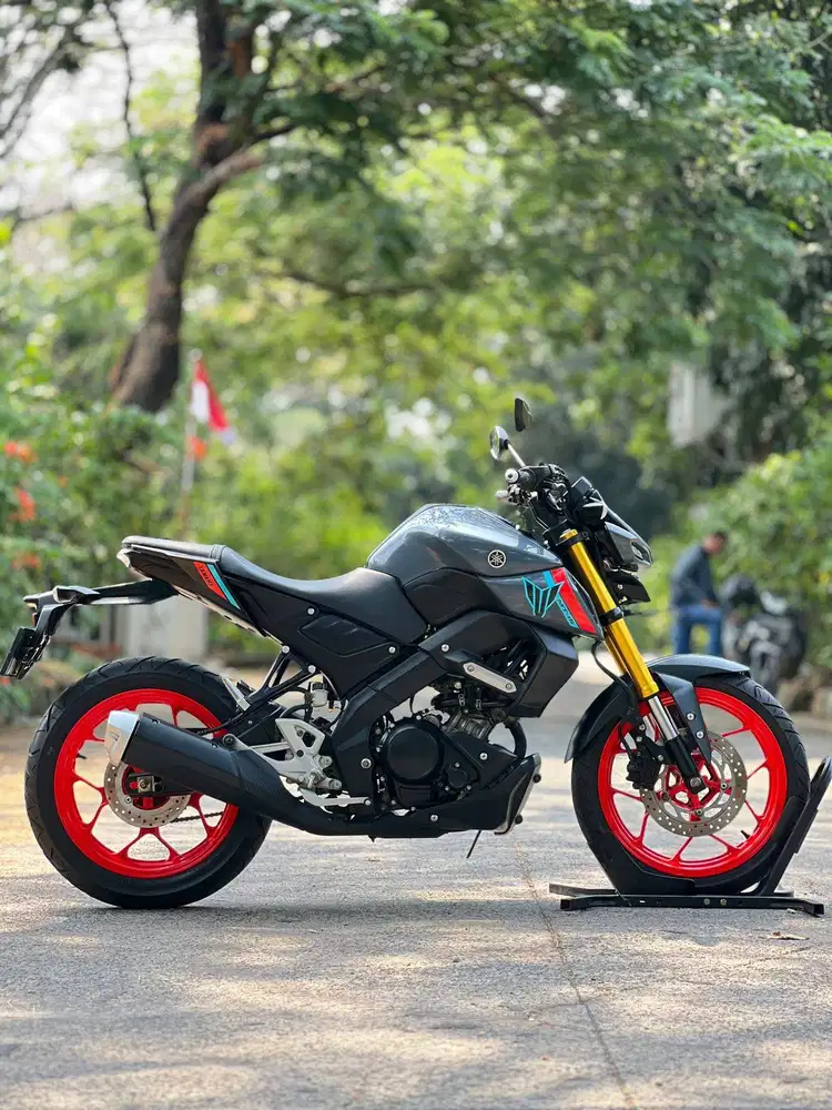 YAMAHA MT15 GREY 2021 KM LOW PAJAK PANJANG SUPER GRESS