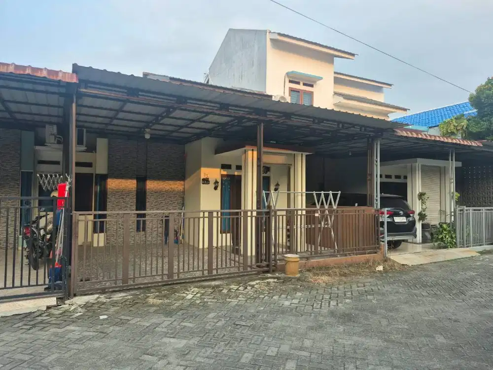 Disewakan rumah di perumahan Griya Mawar Eka Warni VII Medan Johor