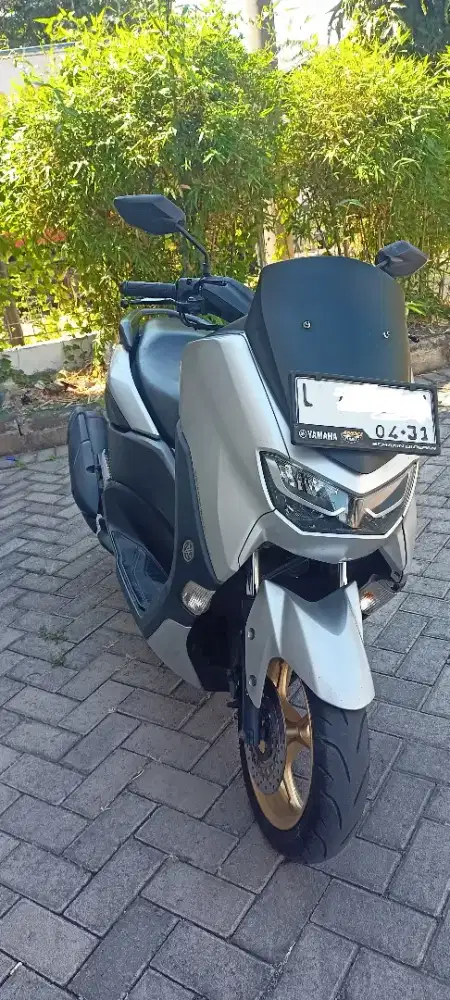 Yamaha Nmax 2021 grey