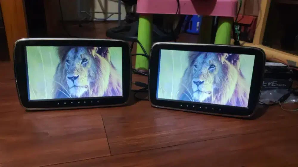 HEADREST MONITOR 9 INCHI CLIP ON BEKAS  SECOND BACA DESKRIPSI