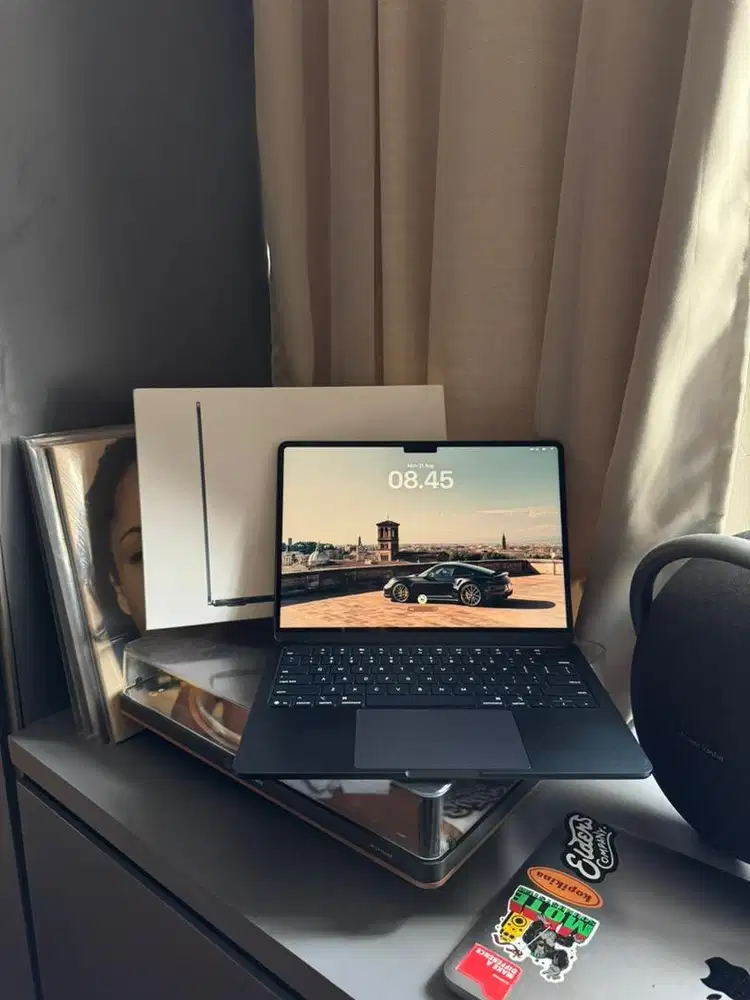macbook air M4 13inch 16/256gb ibox