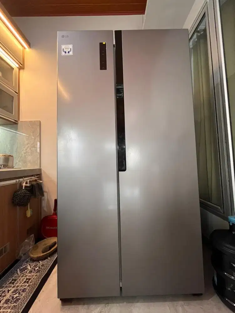 KULKAS LIKE NEW - LG Side by Side 2 pintu