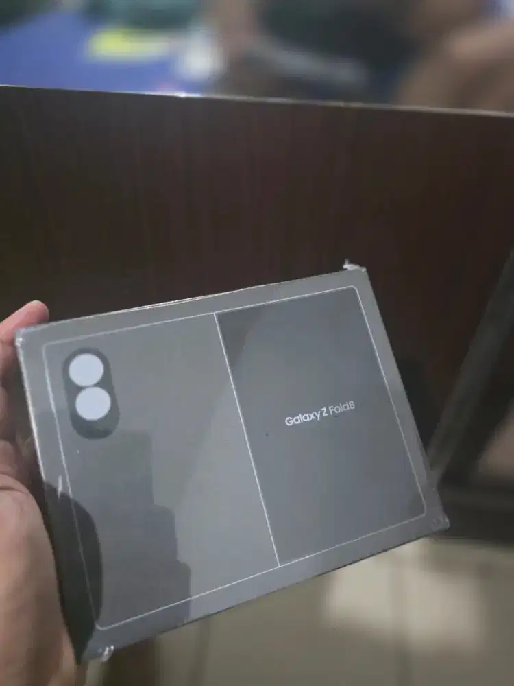 BNIB Samsung Fold 8 12/512Gb Cream (pribadi bukan toko)