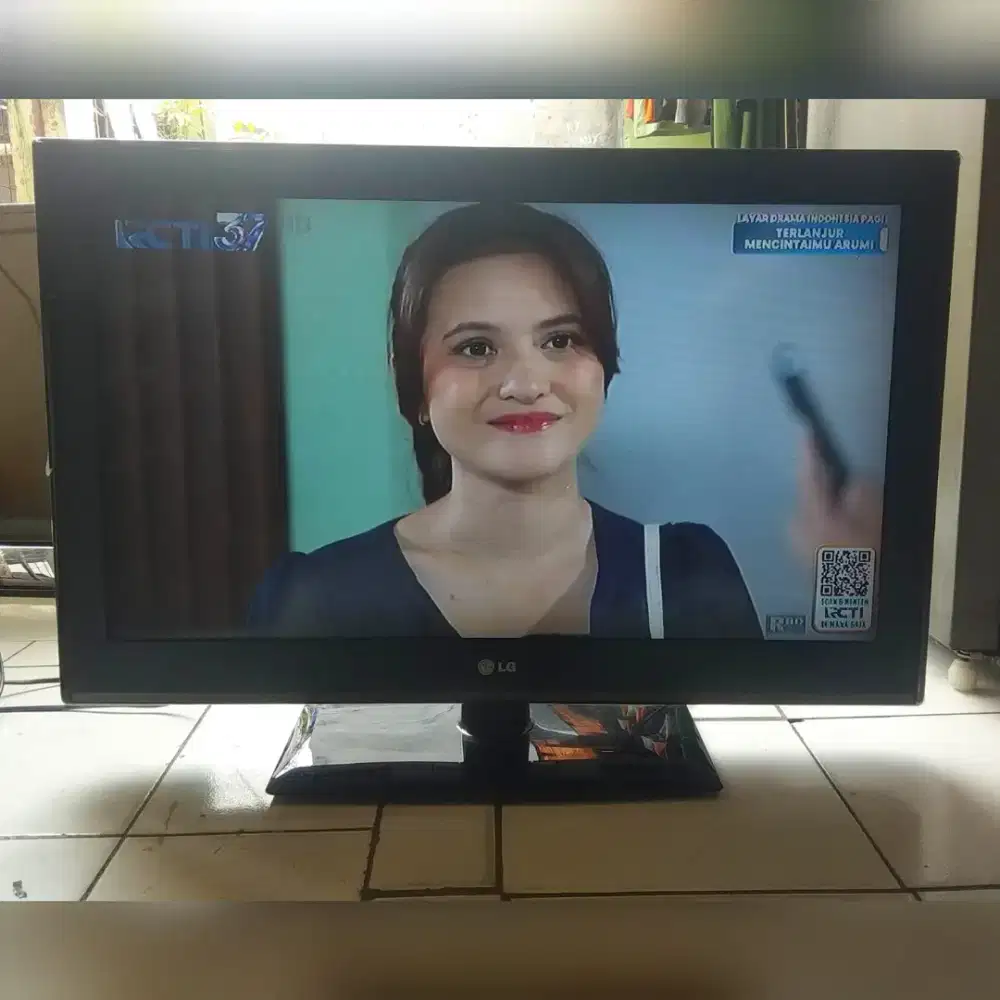Lcd TV LG 32 inch Normal Fungsi Bagus Kelengkapan Remote