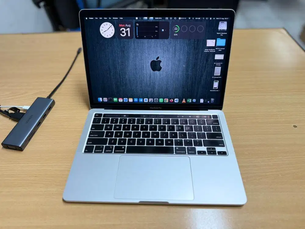 Macbook Pro 13 2020 TouchBar