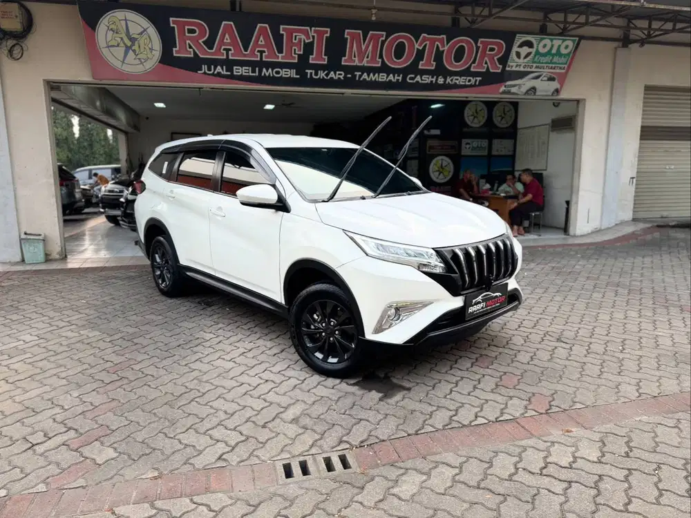 Daihatsu Terios X Deluxe MT 2020 Putih Manual