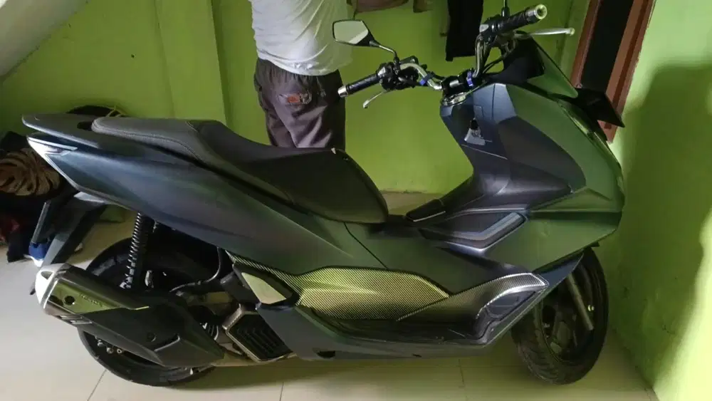 Seperti baru! HONDA NEW PCX 160 ABS HSTC ALARM 2022 Pajak ON 150