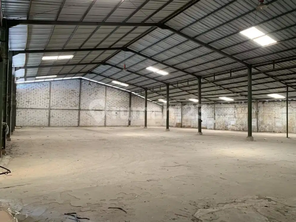 Dijual Gudang Yos Sudarso, Kota Tangerang - 1Ha