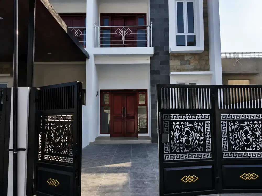 Jual Rumah BARU 100% Design MODERN MINIMALIS 2 Lantai belakang GRIYA ARCAMANIk