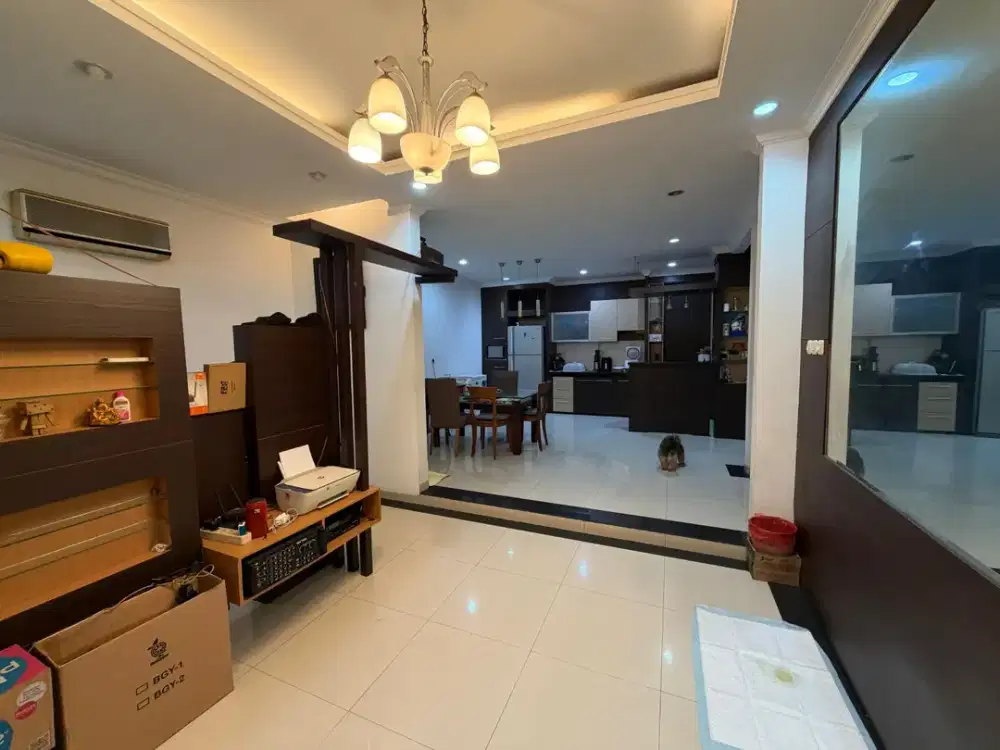 Dijual Rumah di Sunter Jaya, Jakarta Utara - Harga Nego
