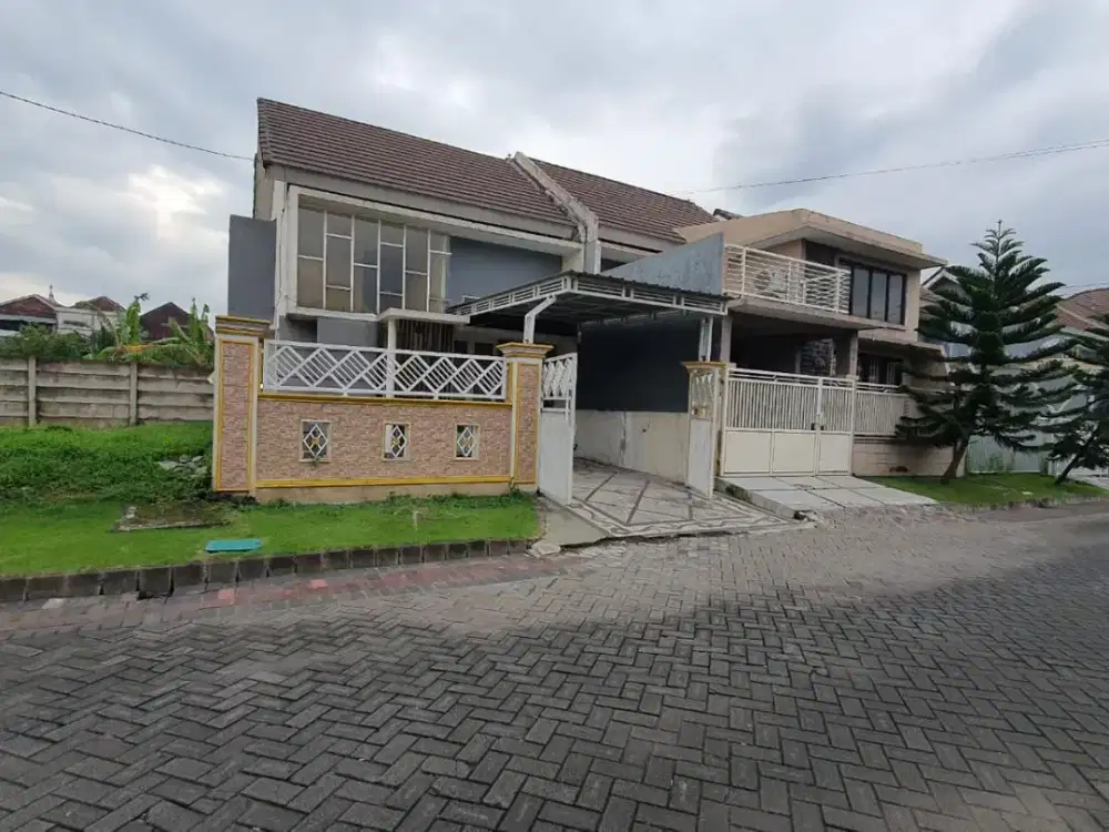 Rumah Puri Safira Menganti, 1,5Lantai, siap huni, sudah full renov, SHM, dekat Pos satpam.