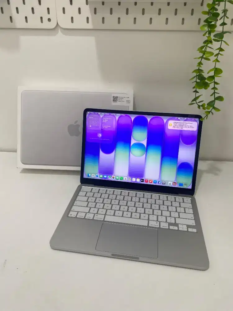 MACBOOK NEO 2026 CHIP A18 PRO 13 INCH 8/256 SILVER FULLSET IBOX