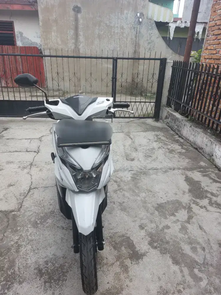 Honda Beat 2016