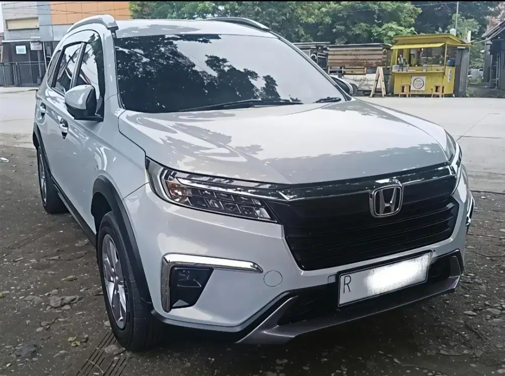 Dijual mobil LSUV  Honda BRV