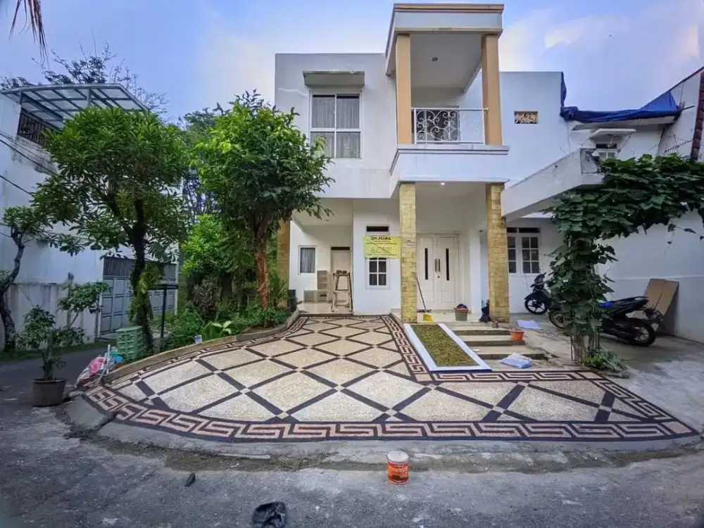 Garasi mobil batu sikat eksklusif