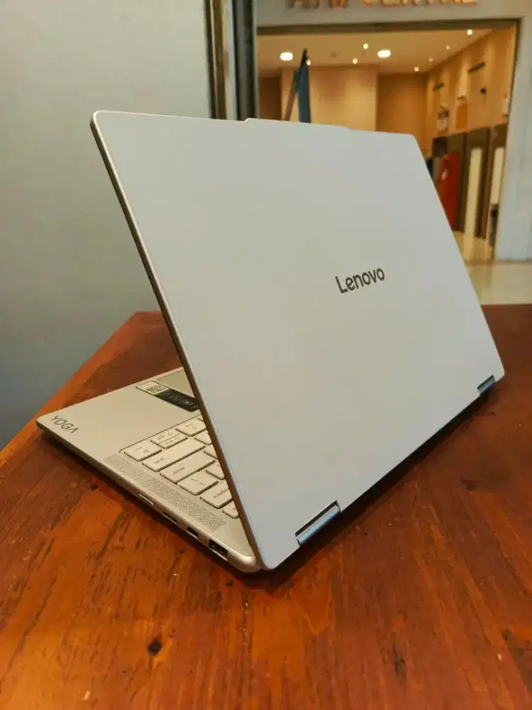 LENOVO YOGA 7 2-IN1 QPCN20WW-83JQ
‎Intel Core Ultra 5-226V (16/512)