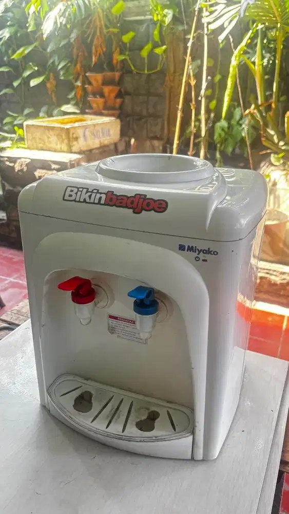 Dispenser Miyako