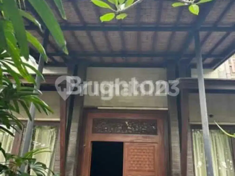 Di Jual/sewa Villa 3 Br Full Furnish Dengan Privat Pool Lokasi Strategis Dekat Pantai Kuta