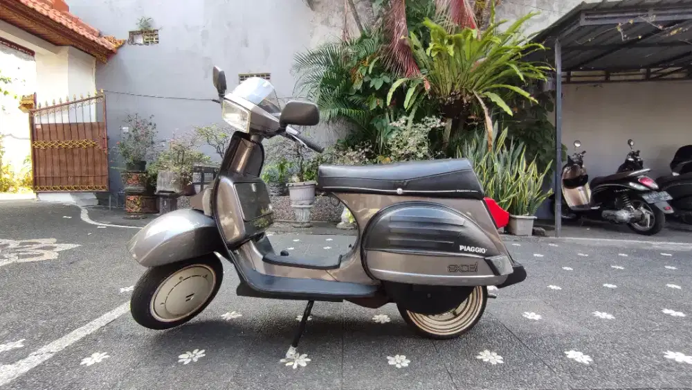 Dijual Vespa Excel 150