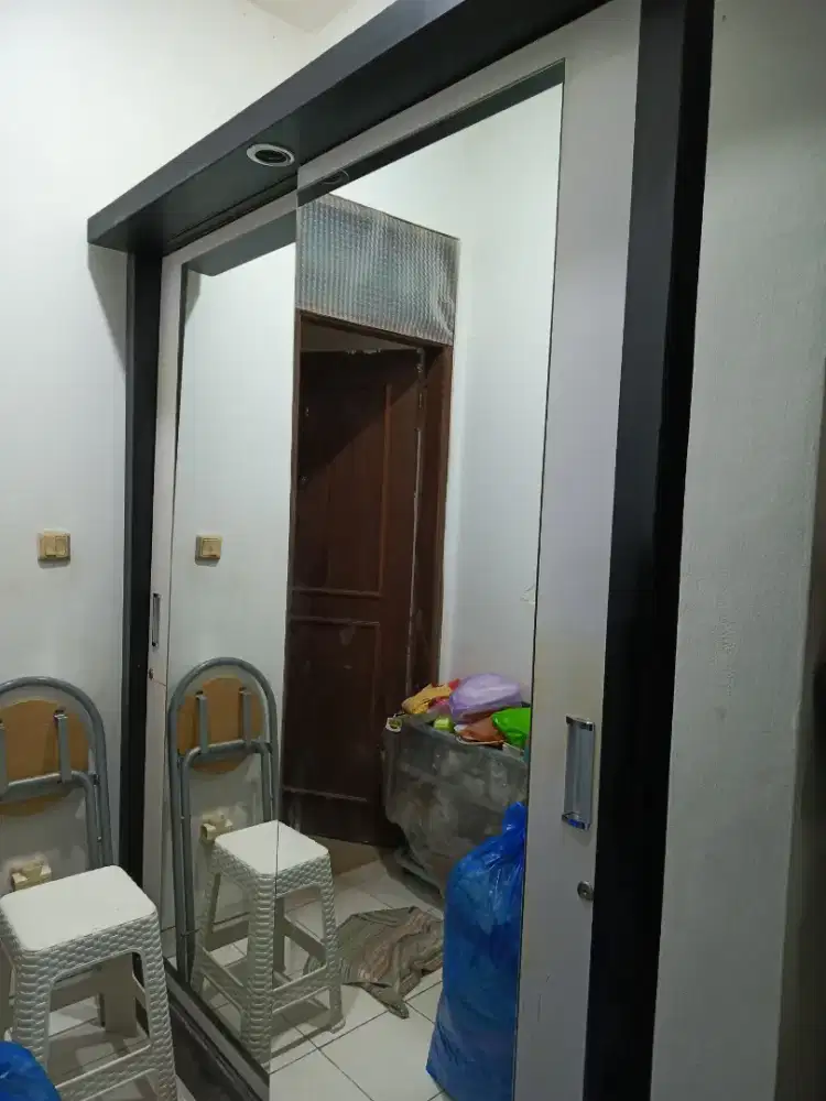 Lemari baju Jumbo 2,4 meter