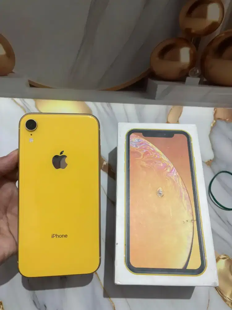 IPHONE XR 64GB FULLSET