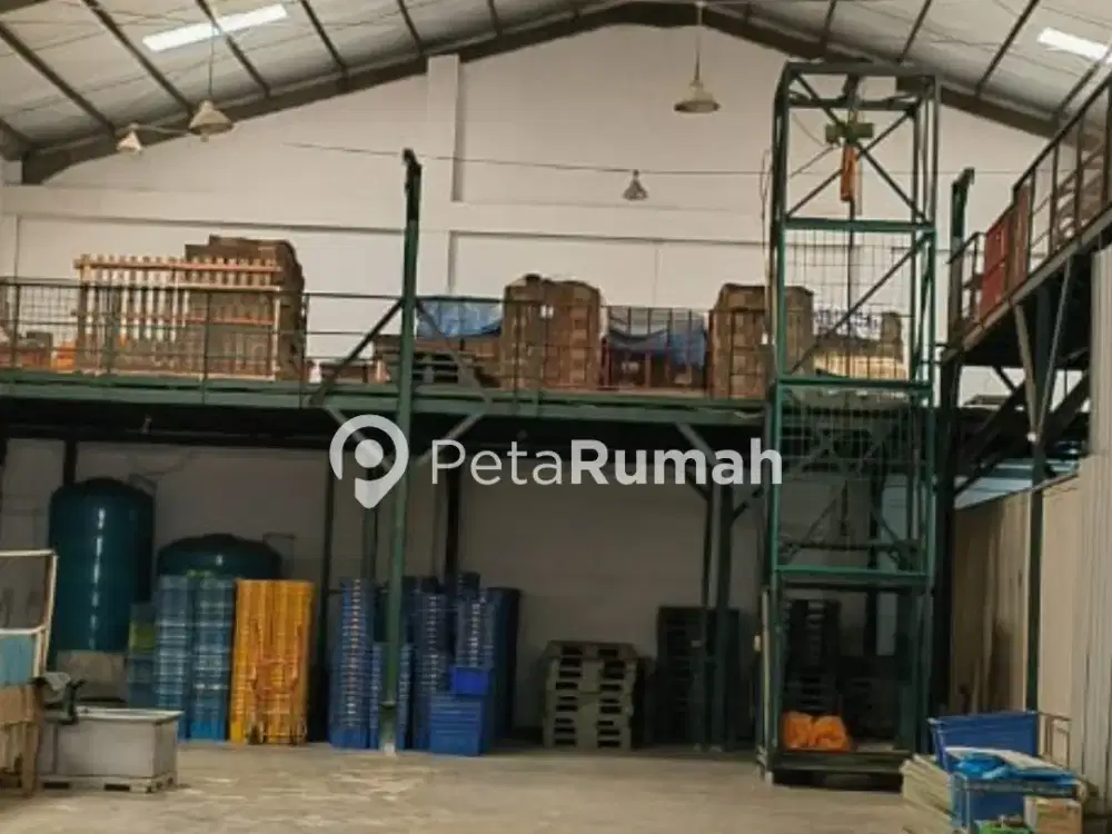 DIJUAL GUDANG 3 IN 1 JALAN LETDA SUJONO KOMPLEK PERGUDANGAN INTAN - DAERAH PANCING (MEIRA)
