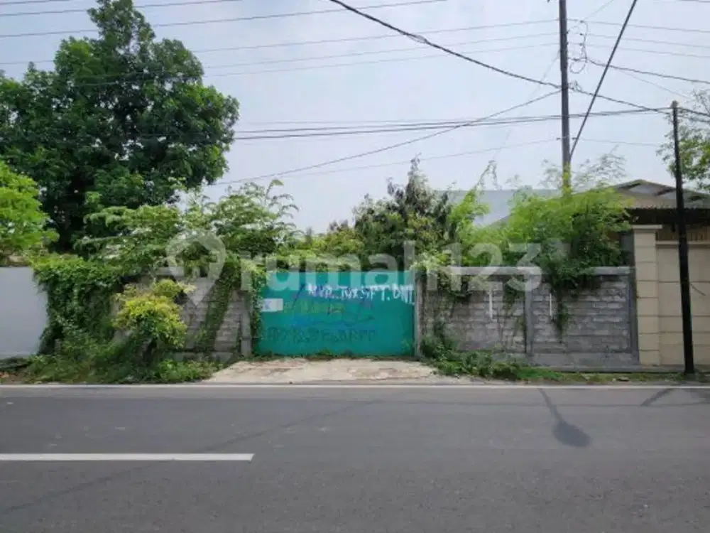 Murah Tanah Akses 3 Mobil Lega Cocok Untuk Gudang Serengan Solo