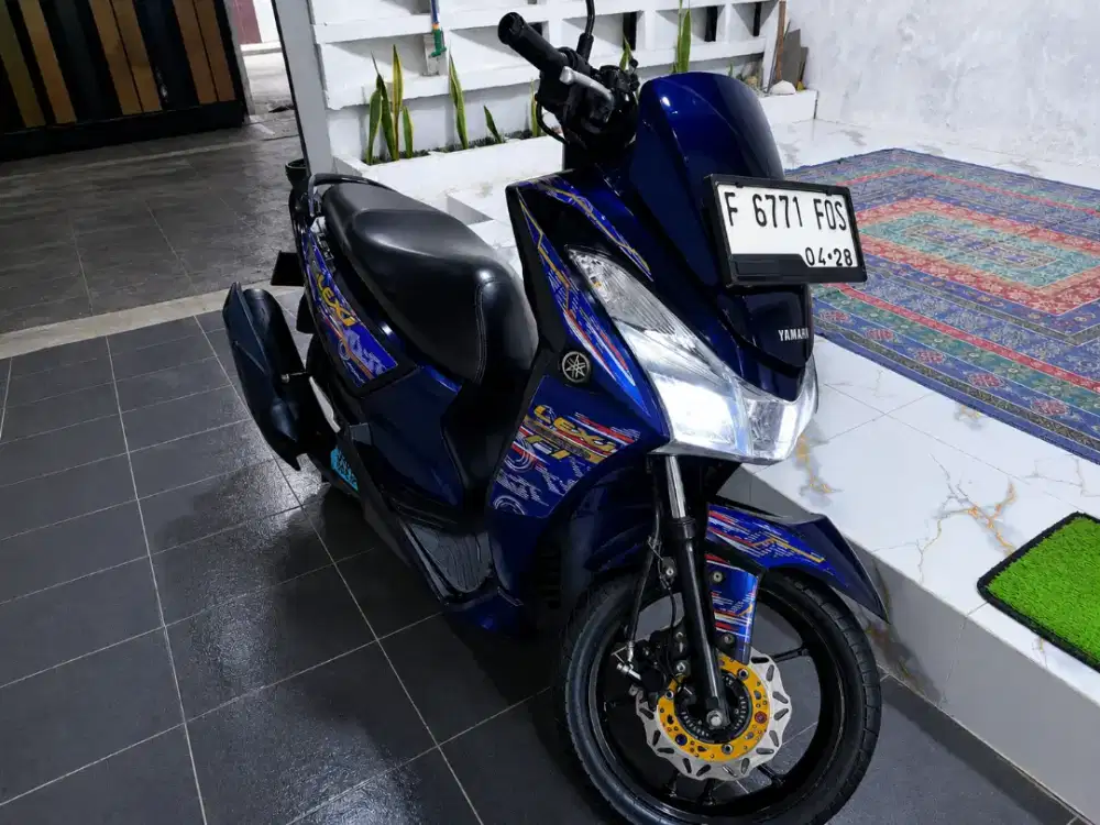 Lexi 2019 Keyless