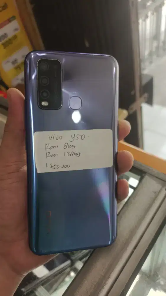 Hp vivo y50 ram 8 rom 128 second normal