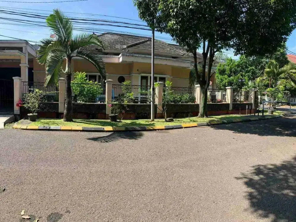 Dijual Rumah Siap Huni Hook di Batununggal Indah Kota Bandung