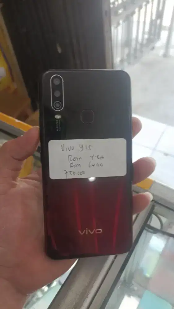 Hp vivo y15 ram 4 rom 64gb second