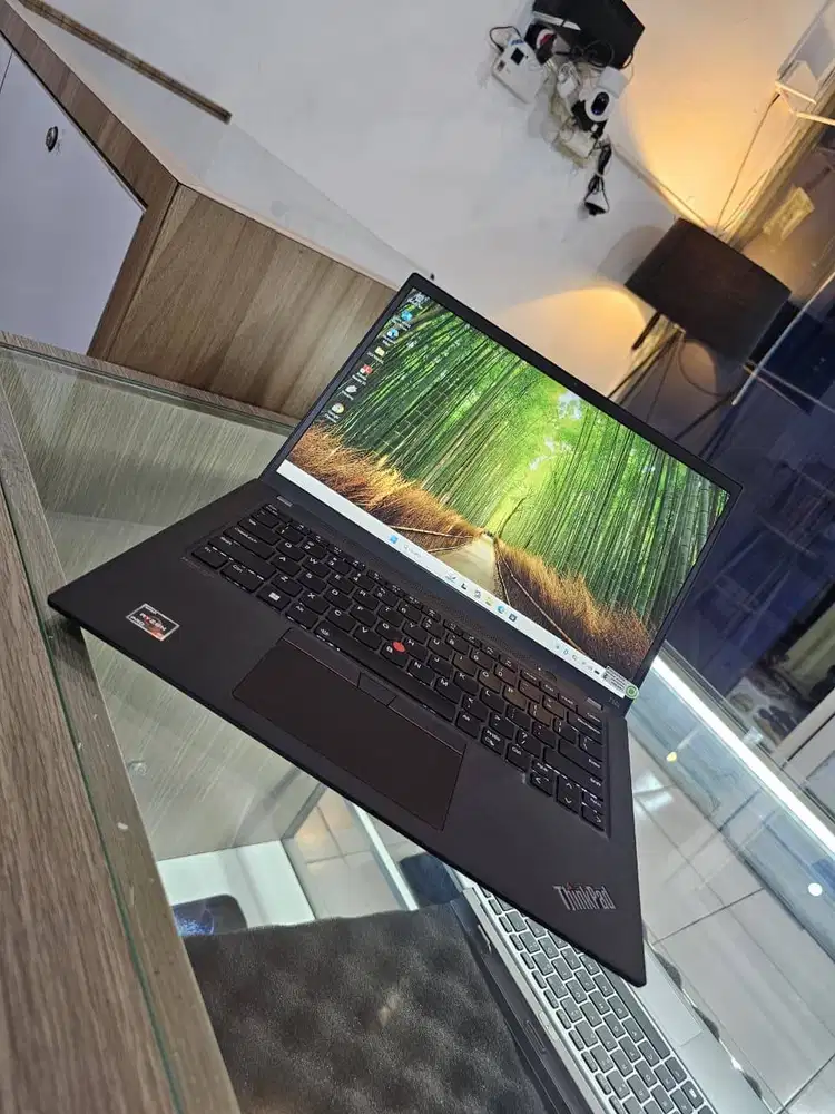 Laptop VGA 8 gb untuk Autocad, sketchUp, V-ray, Lumion, Refid,dll