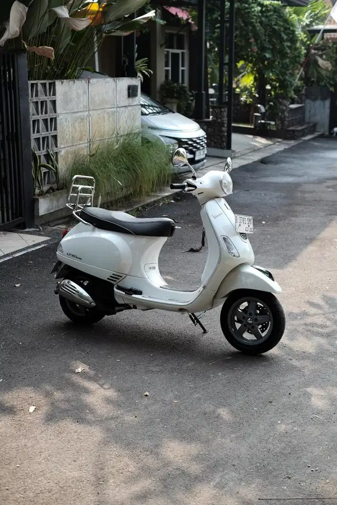 VESPA LX 150 3V 2013 PUTIH