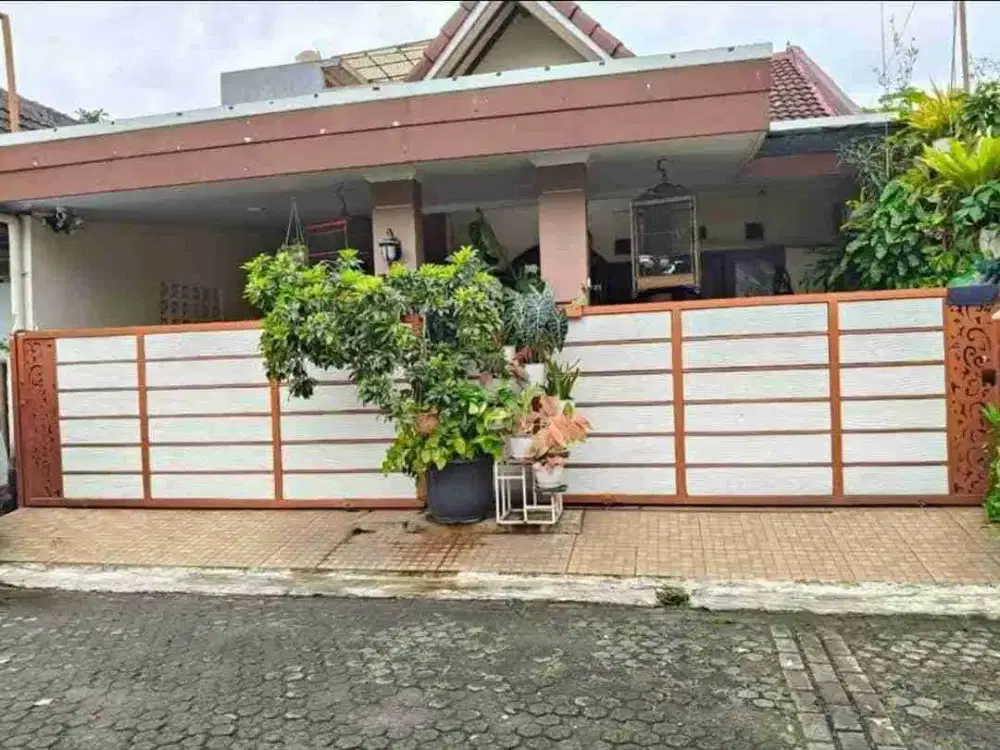 dipasarkan Rumah di Cluster Mahoni Taman Royal 1 Tangerang Kota