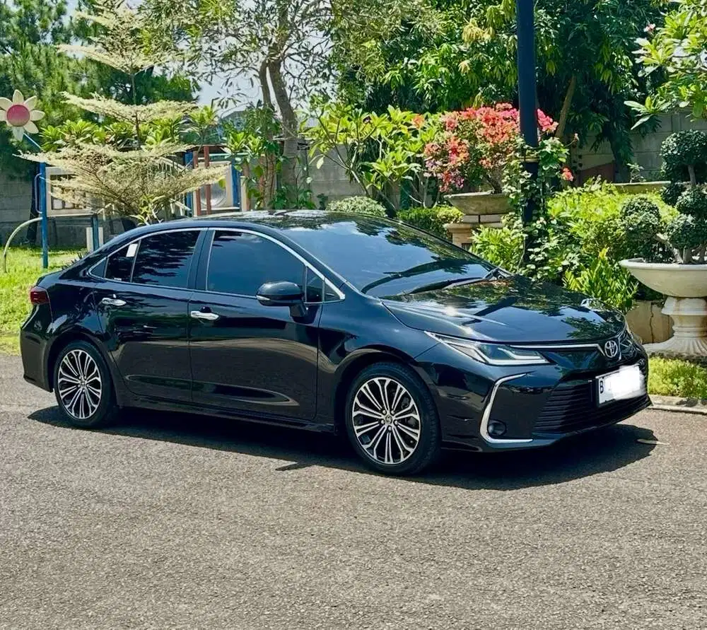 Toyota Corolla Altis 2023 Bensin