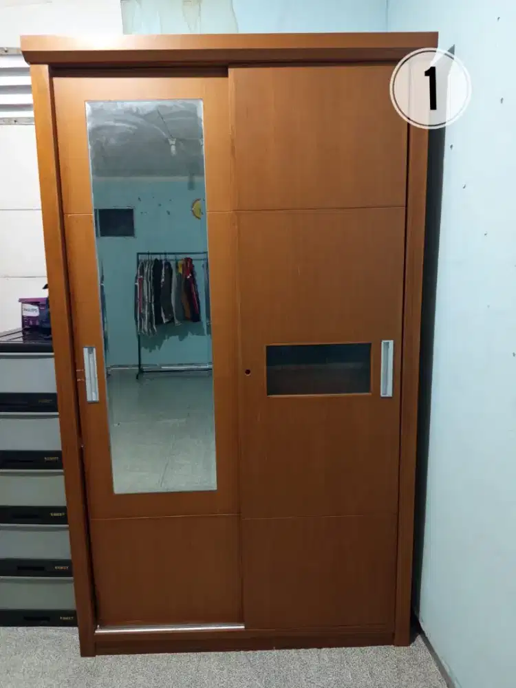 Lemari Baju Kayu asli